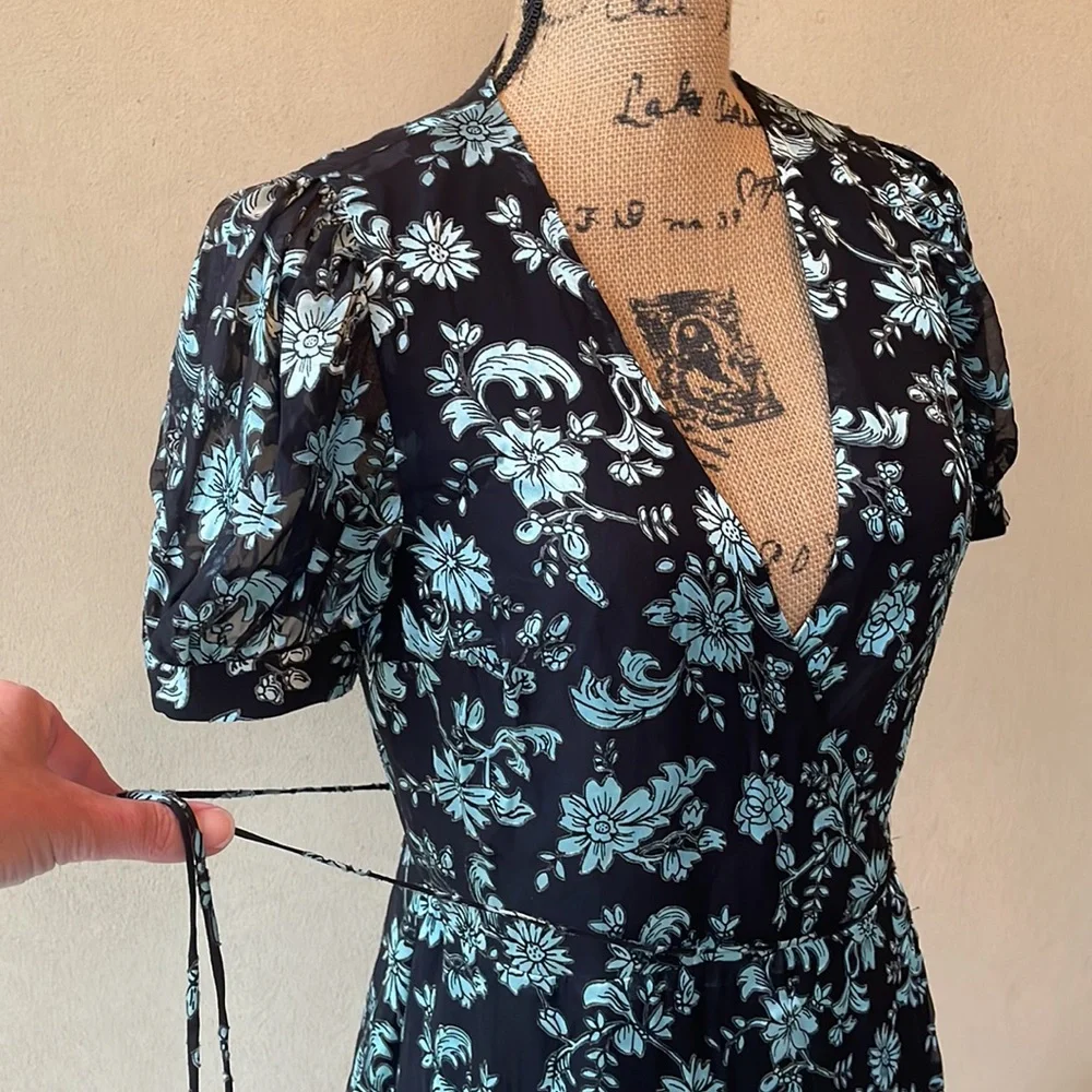 Alice + Olivia dress - Picture 11 of 15
